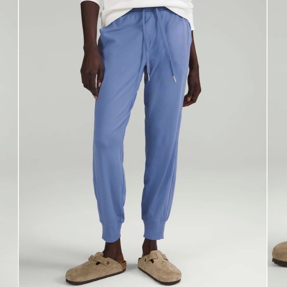 Lululemon Ready to Rulu High-Rise Jogger - Picture 1 of 3